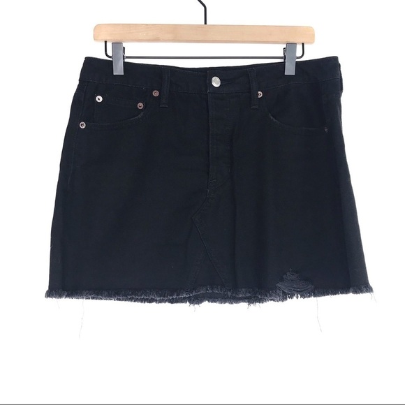 AMERICAN EAGLE High Waisted Festival Black Denim Frayed Hem Skirt 10 - Picture 2 of 12
